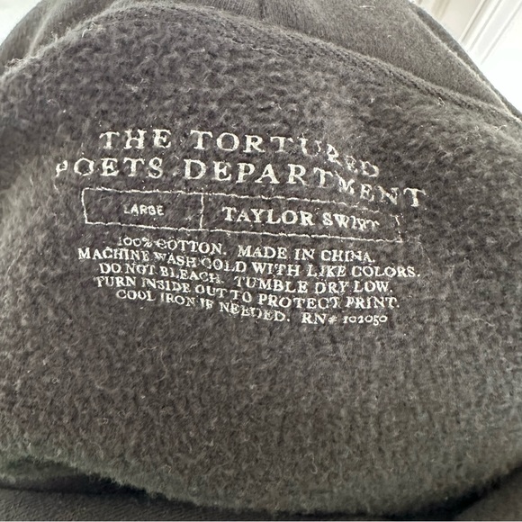 Taylor Swift The Tortured Poets Department TTPD Spotify Exclusive Black Hoodie - Picture 8 of 8